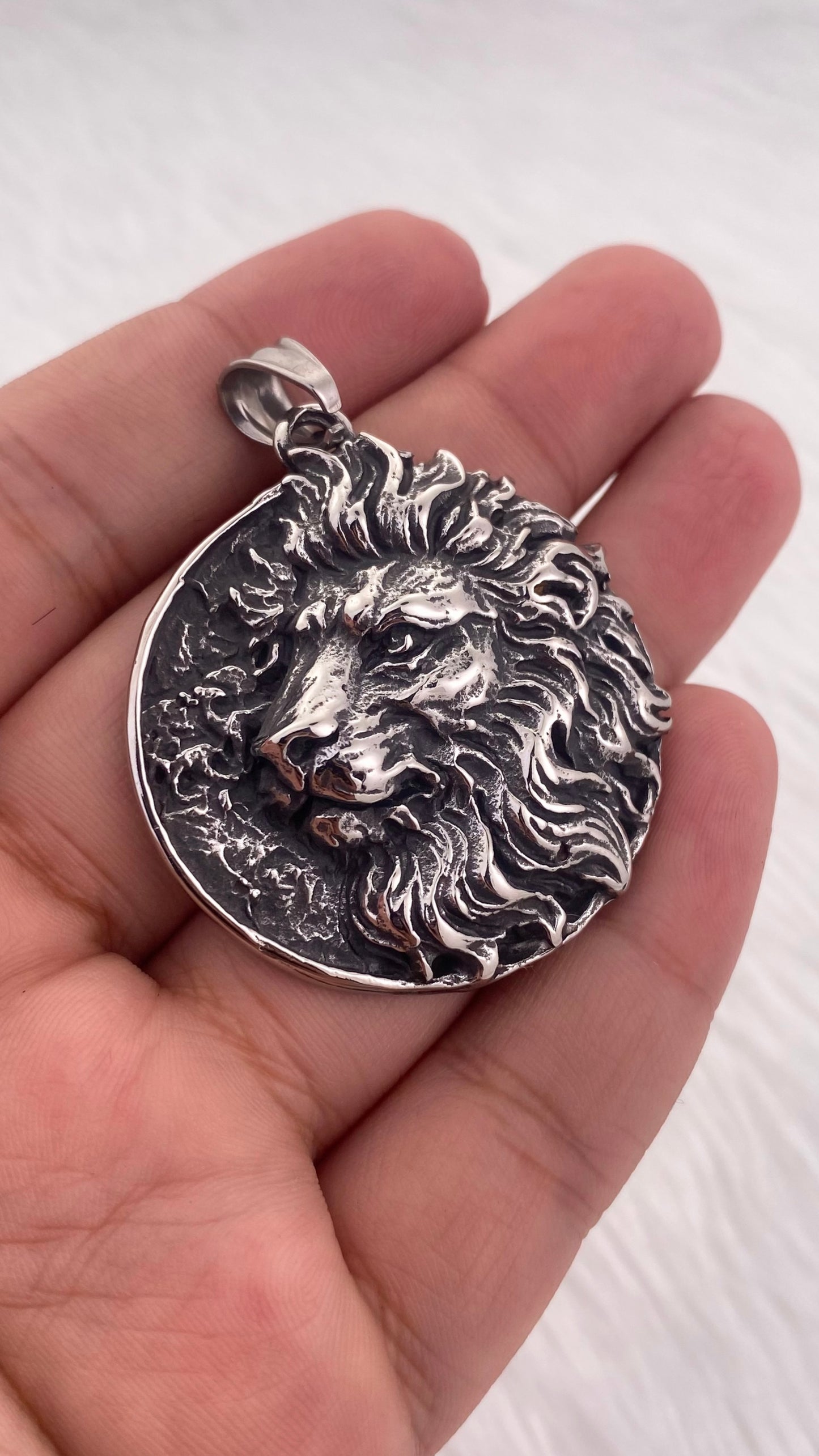 Lion pendant