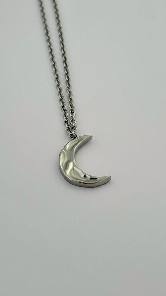 Minimal Moon